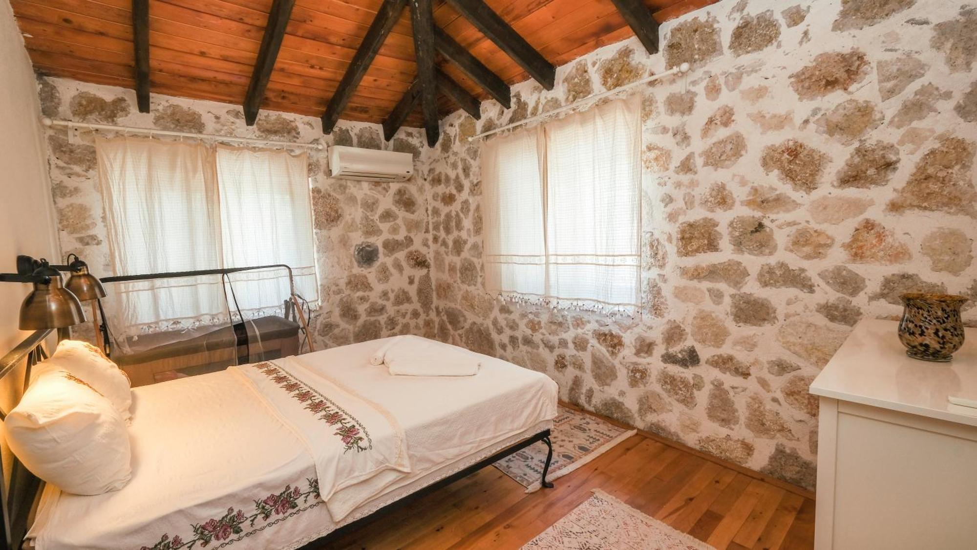 Villa Likya House - Deniz Ve Doga Manzarali, Havuzlu Patara Exterior foto